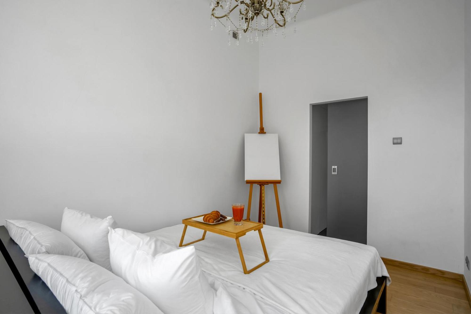 Warsaw Castle Apartments - Prime Location, Historic City Center, Castle View, Fast Internet - By Rentujemy Екстериор снимка