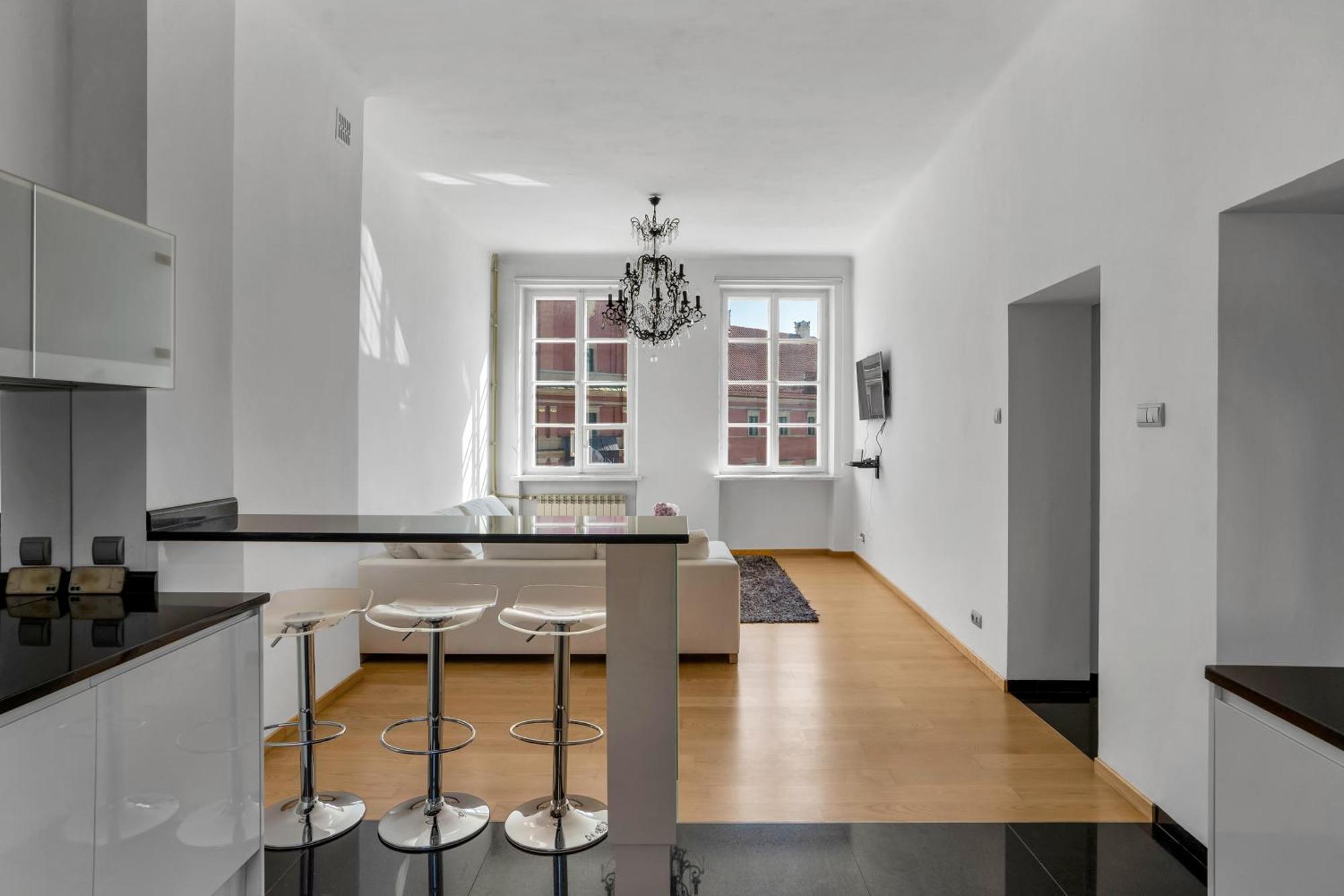 Warsaw Castle Apartments - Prime Location, Historic City Center, Castle View, Fast Internet - By Rentujemy Екстериор снимка