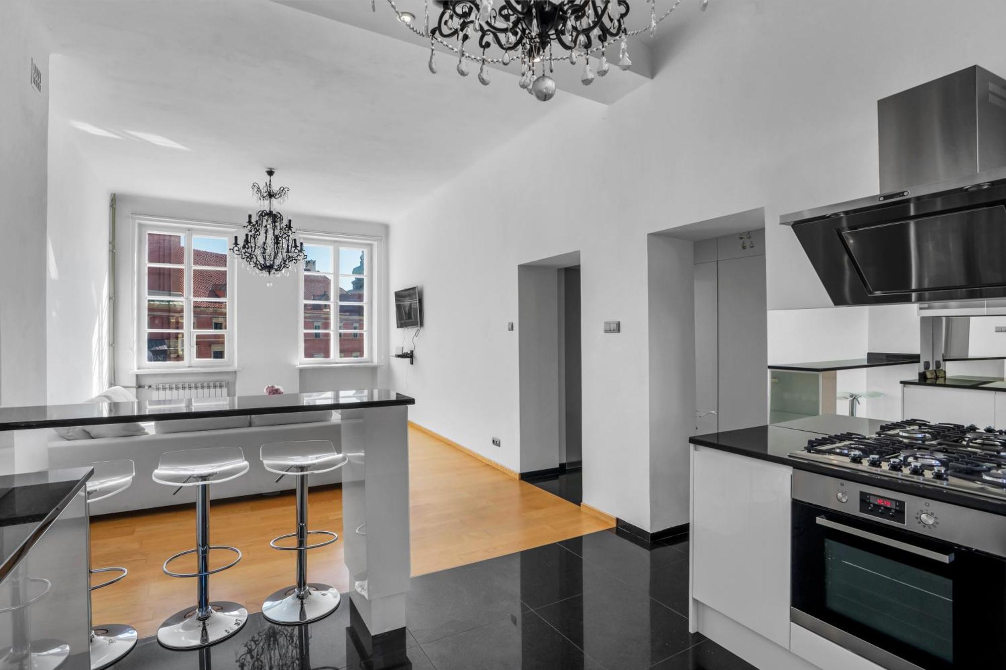 Warsaw Castle Apartments - Prime Location, Historic City Center, Castle View, Fast Internet - By Rentujemy Екстериор снимка