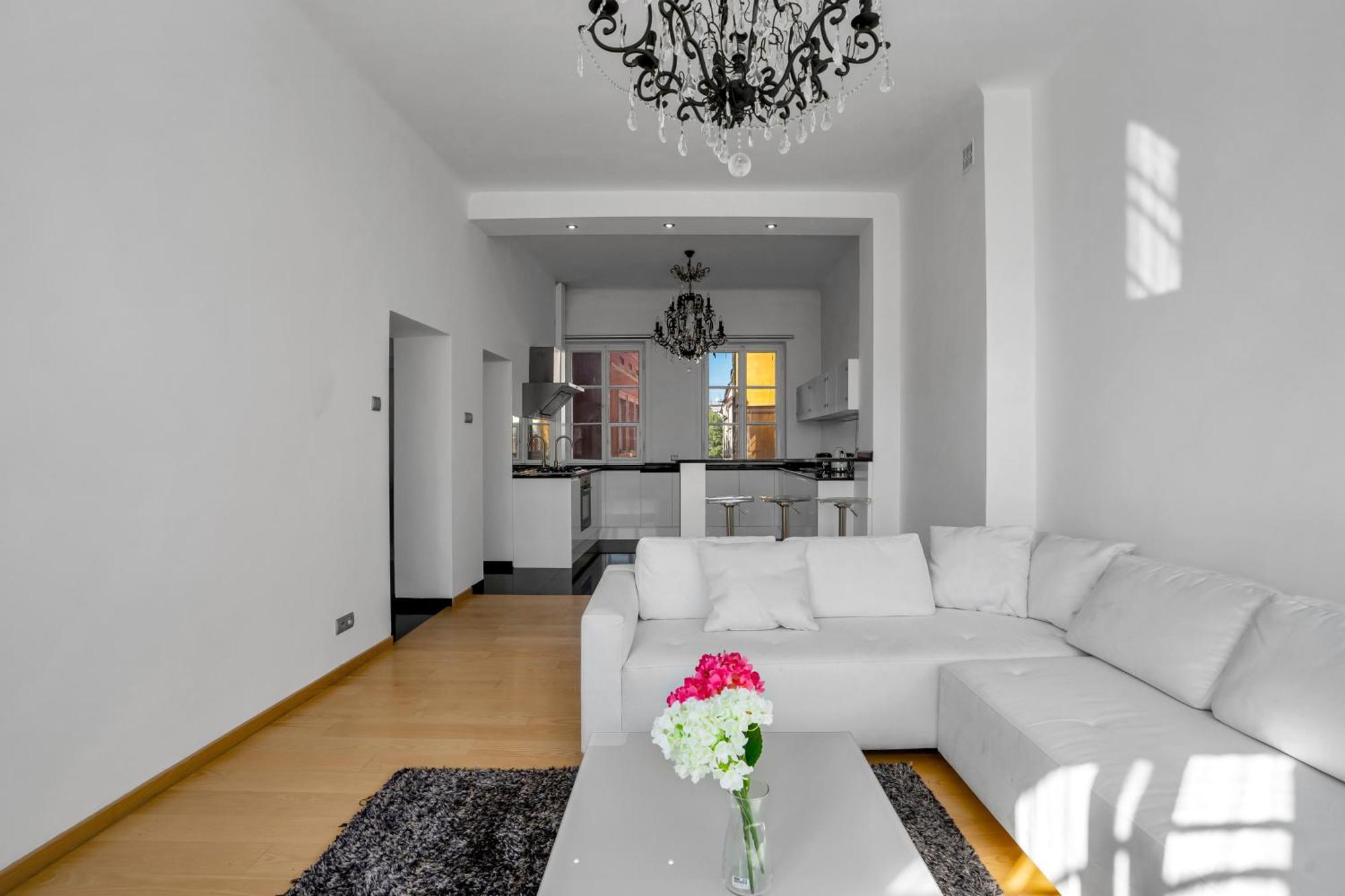 Warsaw Castle Apartments - Prime Location, Historic City Center, Castle View, Fast Internet - By Rentujemy Екстериор снимка